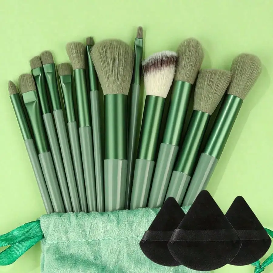 Soft Fluffy Makeup Brush Set - Image 2