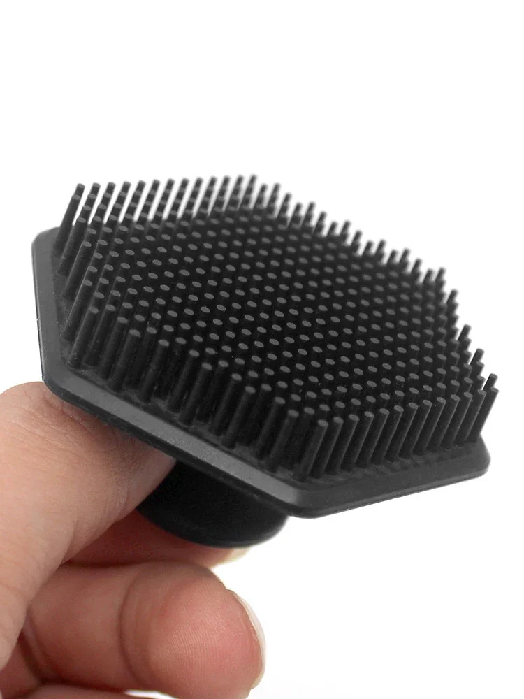 Soft Silicone Facial Cleansing Brush - Image 8