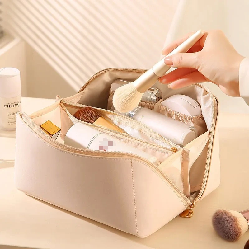 Luxury Travel Makeup Organizer - Image 4